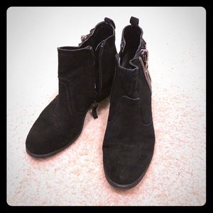 Guess bootie for sale